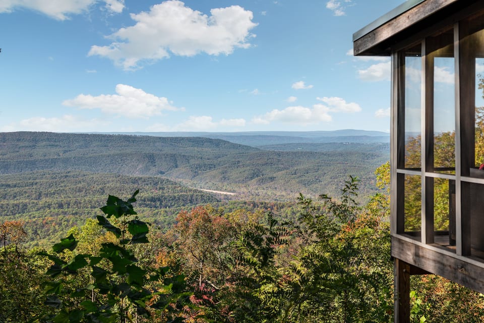 The Cabin & Spa, above the Cacapon valley, Great Cacapon, West Virginia, United States, photo 7 of 10