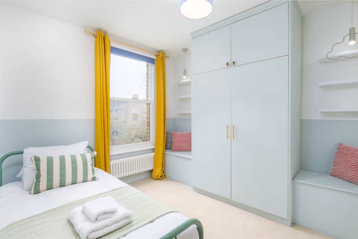 غرفة النوم 2