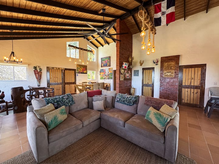 Villa In Jarabacoa With Beautiful Views - Jarabacoa