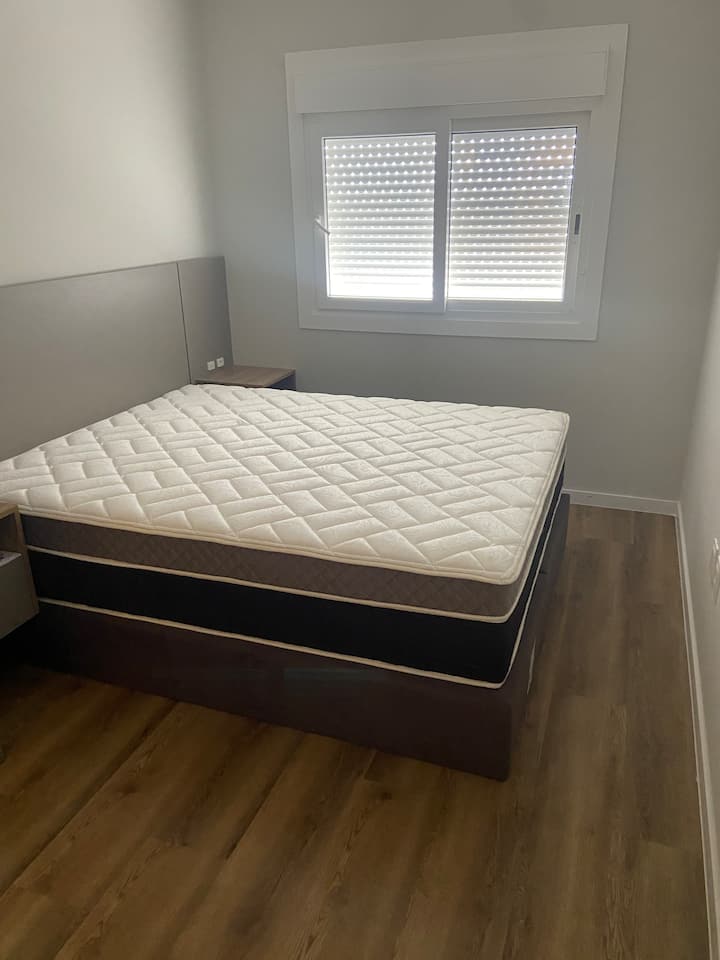 غرفة النوم 1