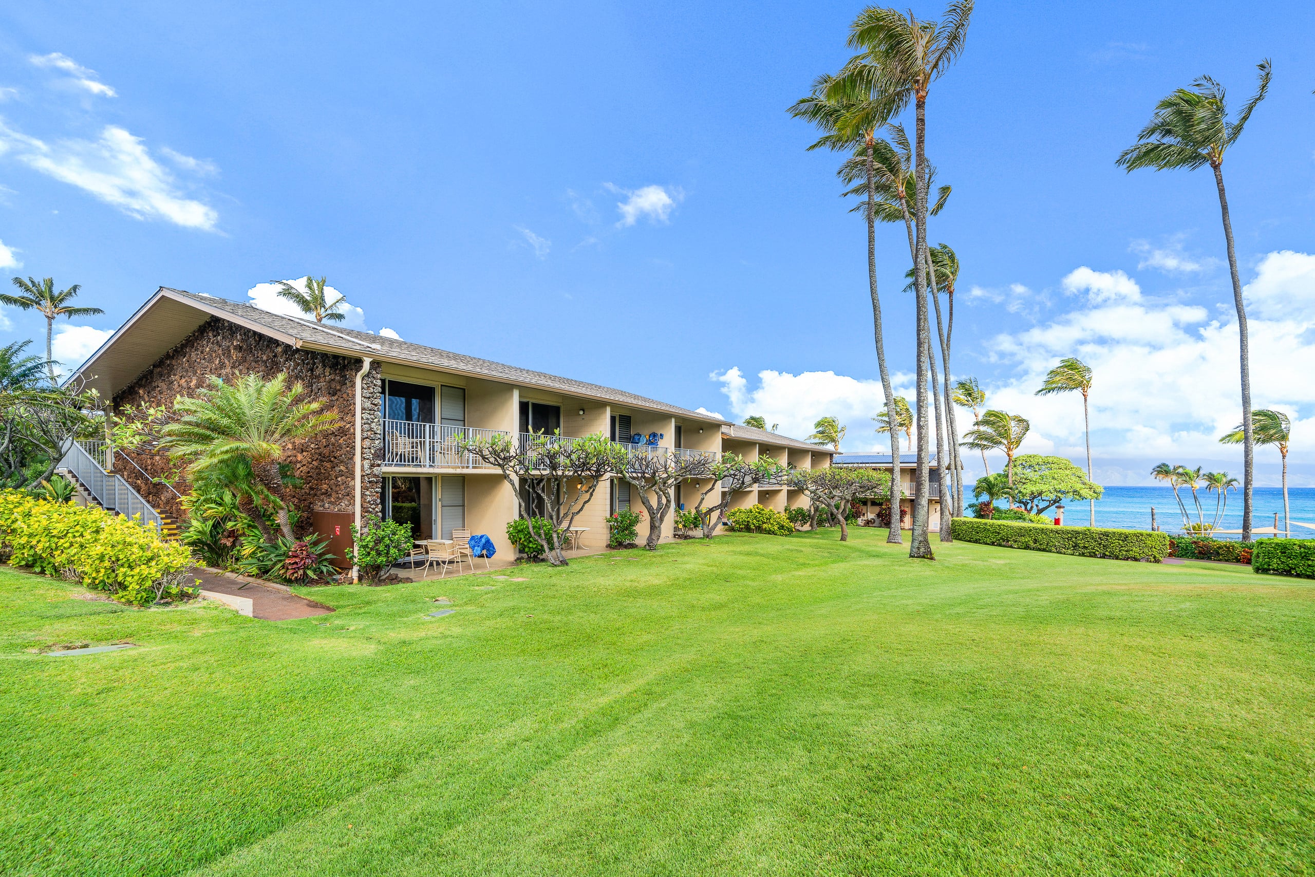 Condo in Lahaina · ★4.5 · 1 bedroom · 3 beds · 1 bath - Image 49