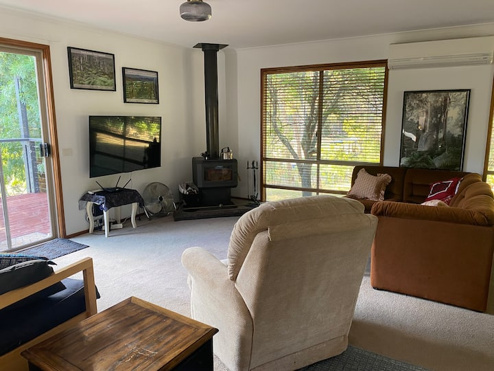 Peaceful City Escape - Castlemaine
