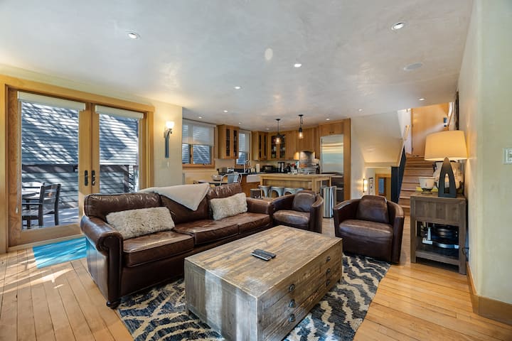 Telluride Gem: Ski-in Condo With Mountain Views! - Telluride