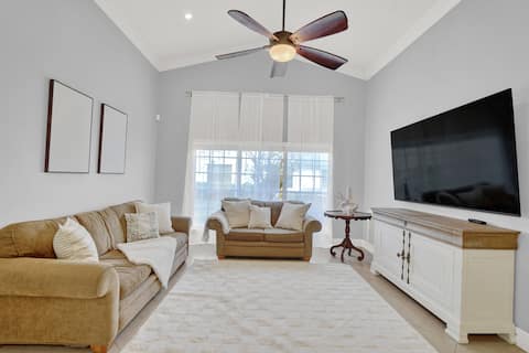 Top performing Airbnb: Serene Equestrian Spa Villa in West Palm Beach / Boca Raton