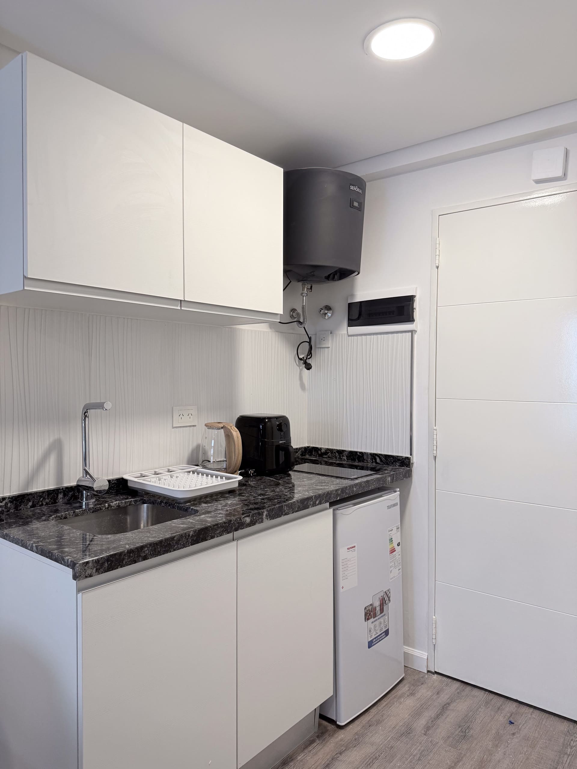 Studio in the heart of downtown near the Obelisk