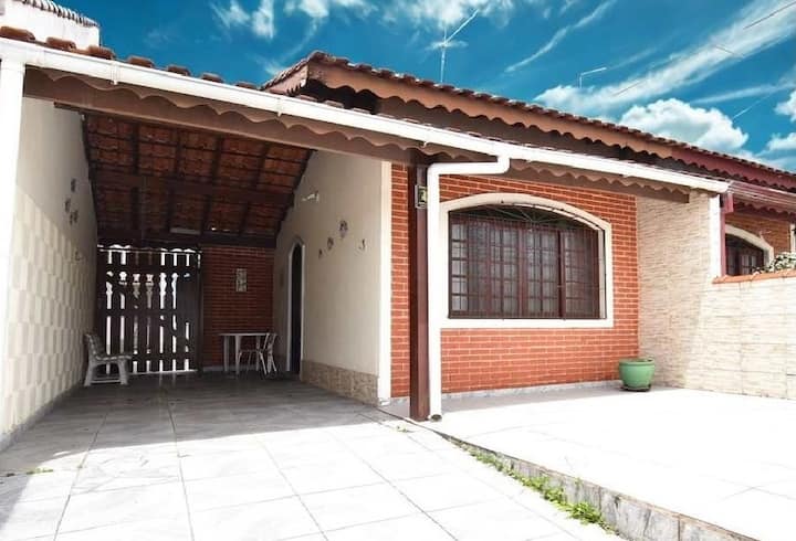 Casa Aconchegante Em Peruíbe - Peruíbe