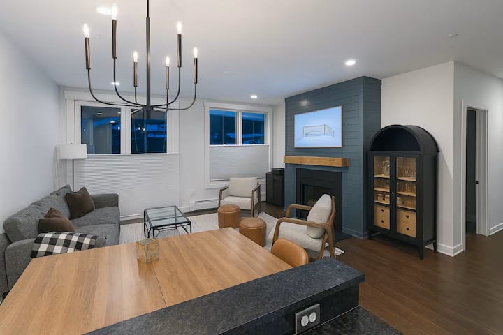Long Trail 2 Bedroom With Stratton Mountain Views - Stratton, VT