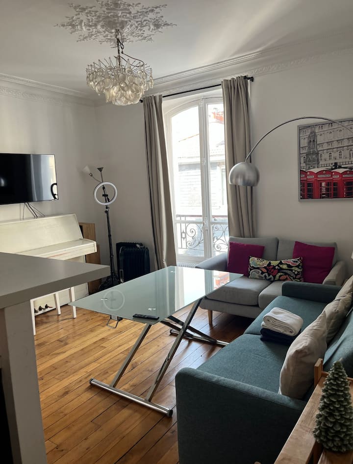 Apartment in Paris