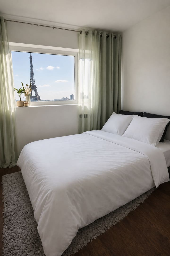 Vue Tour Eiffel & Lever De Soleil Magique- Chambre - Paris