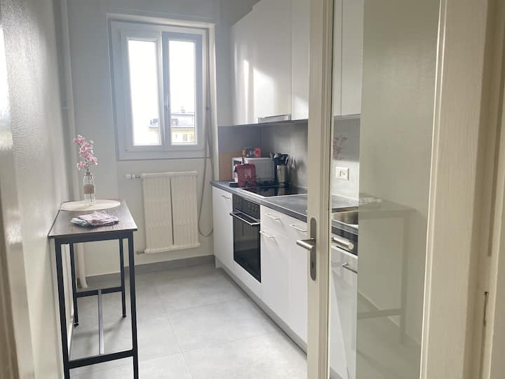 Cozy Studio Close To City Center And Train Station - Lausanne
