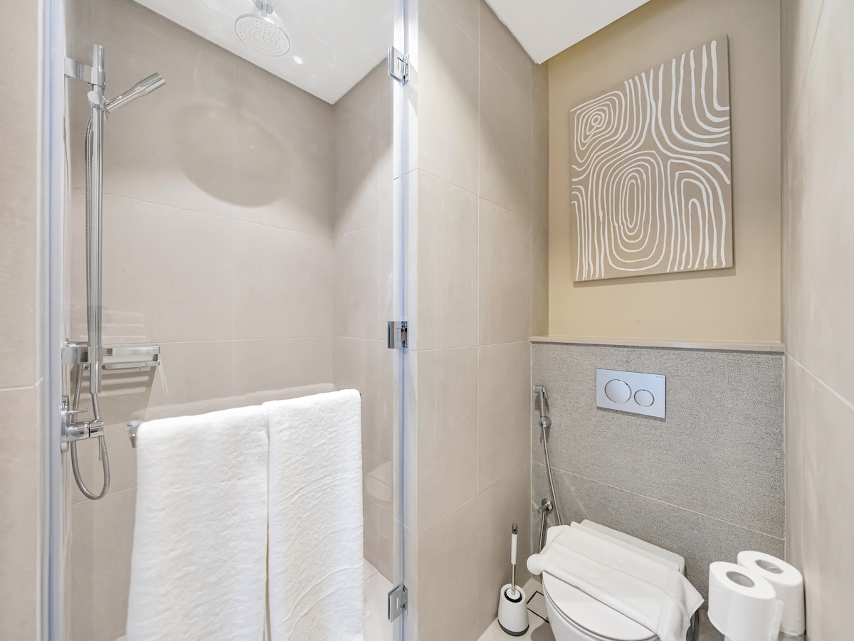 2 Bedroom Furnished Apartment | Vida Residences Dubai Mall 35