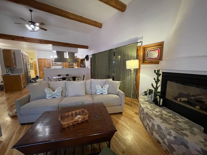 Southwest Suite Near Superstition Mountains - Apache Junction, AZ