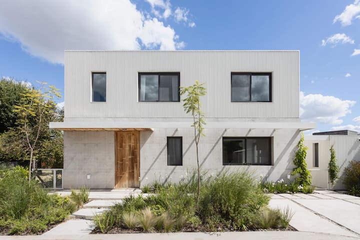 Casa con jardín y pileta en Boulogne