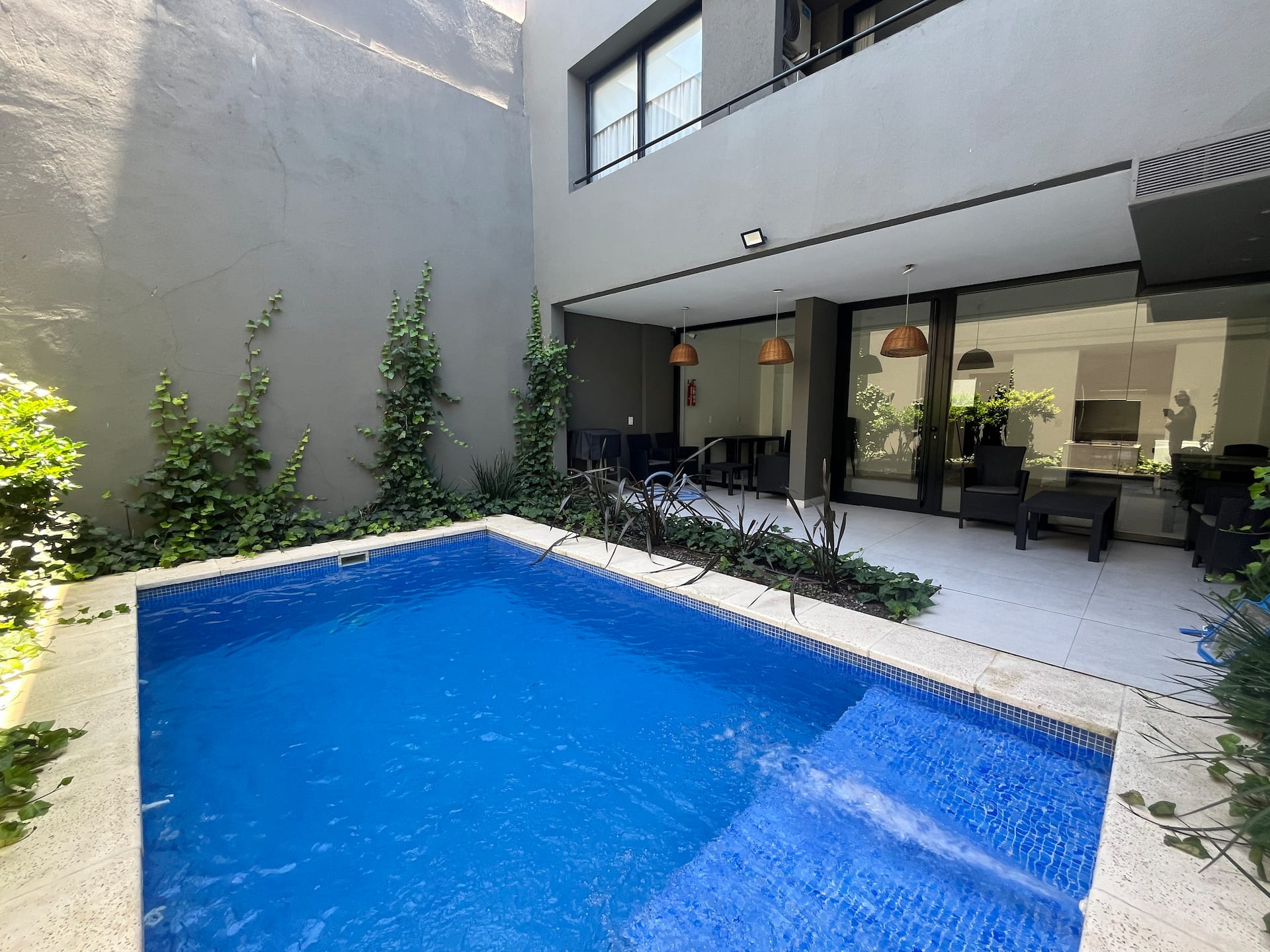 Kitnet com piscina em Colegiales