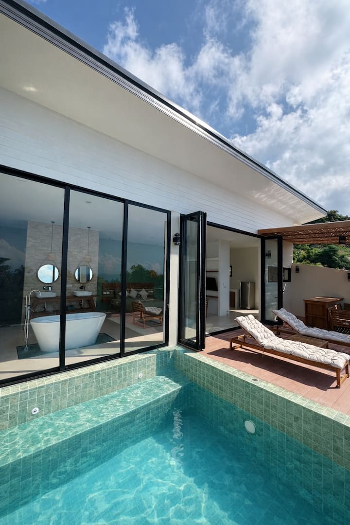 Tropical cottage by the sea - Private Pool