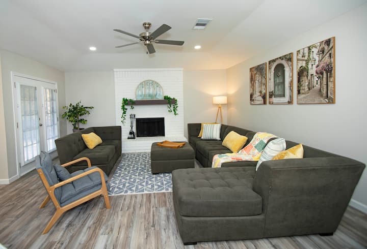 Earth & Ease: Rest + Reflect & Connect By The Lake - Garland, TX
