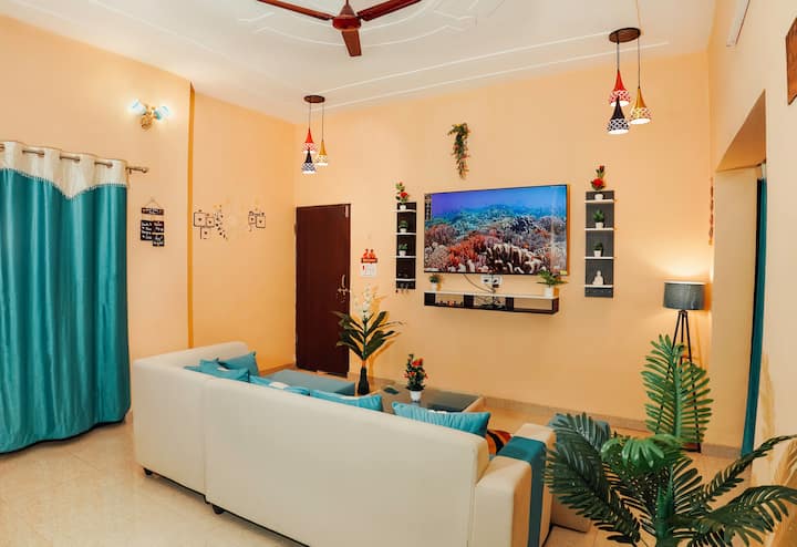 Blenzo Hideaway Kashi 4bhk Near Banaras Station - Varanasi