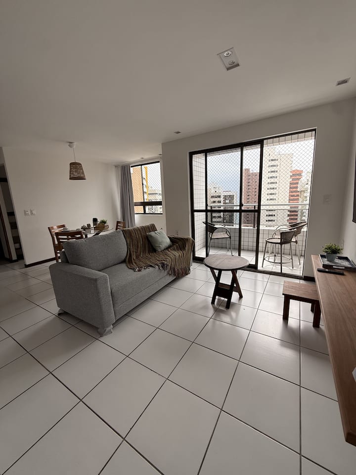1. Apto Reformado, Aconchegante Próx Beira Mar - Fortaleza