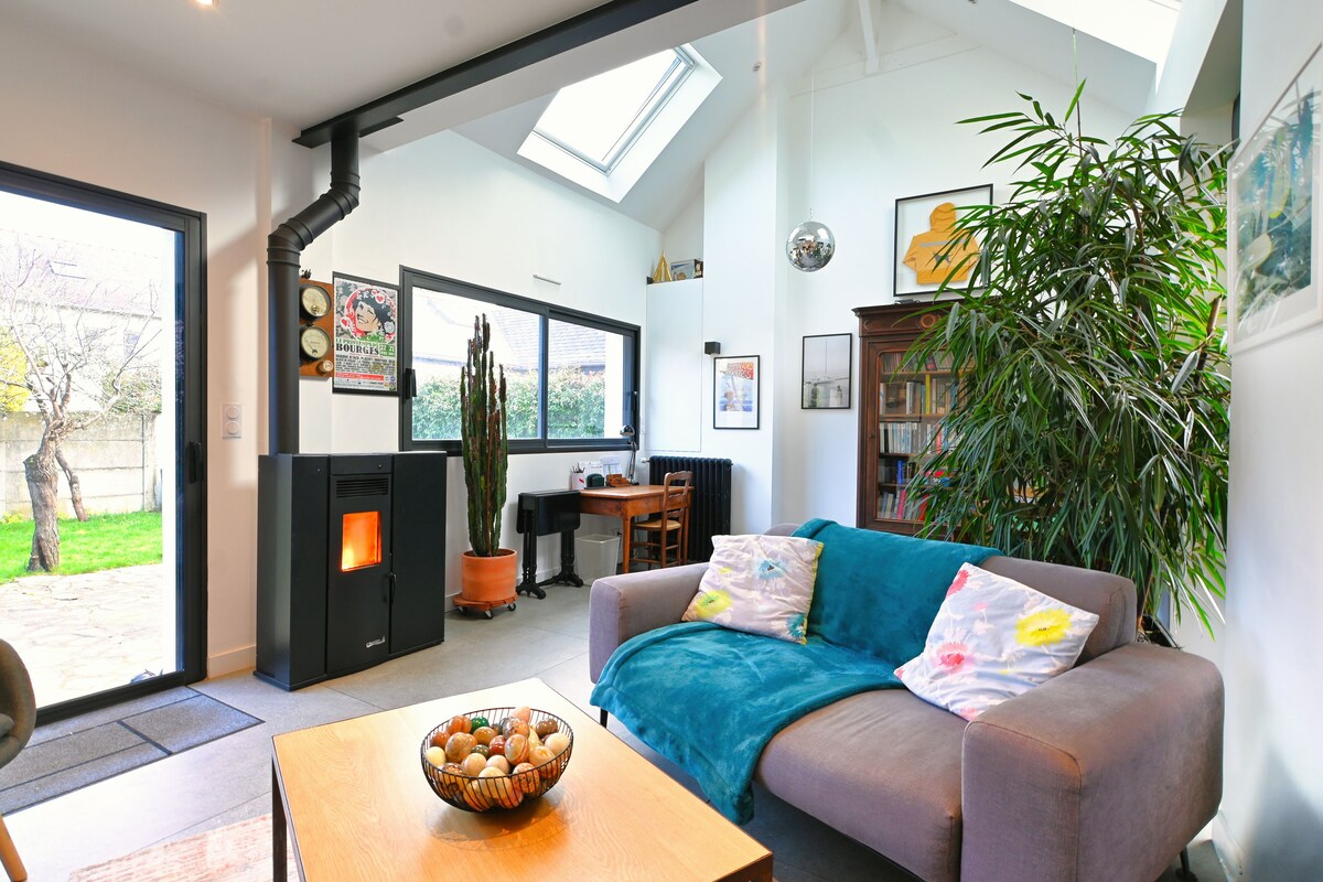 The Jouvenet Charm*Rennes House*3 bedrooms*Parking*Garden - Townhouses ...