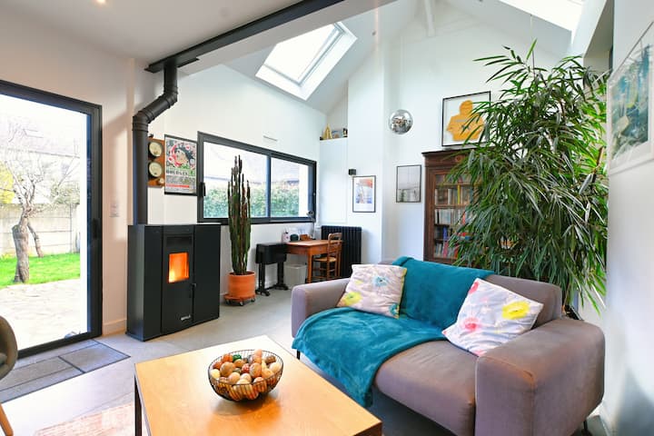 The Jouvenet Charm*Rennes House*3 bedrooms*Parking*Garden - Townhouses ...