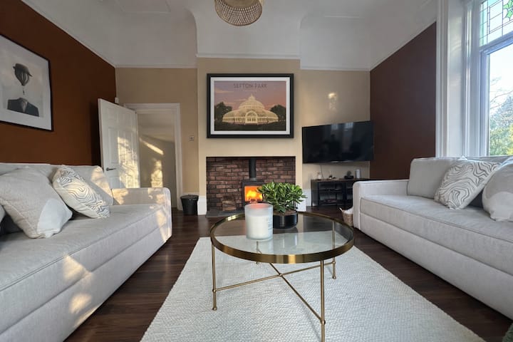 Luxury Quiet Apartment With Hot Tub In Sefton Park - Liverpool, UK