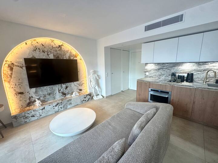 Séjour D’exception Dans Un Loft éLégant - Villeneuve-Loubet