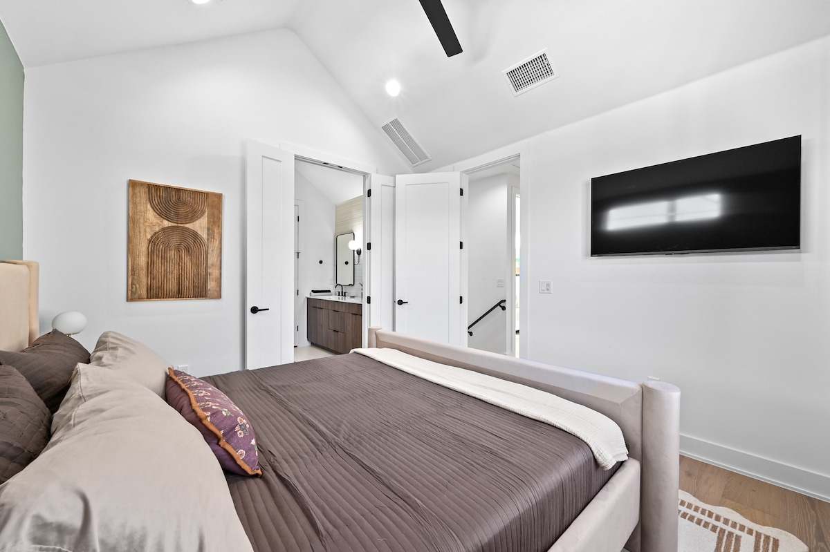 EastAustin*3bath*Walkable*DowntownIn7Mins