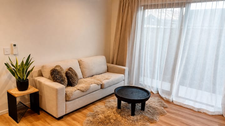 Cosy Peak Retreat, Wanaka - Wanaka