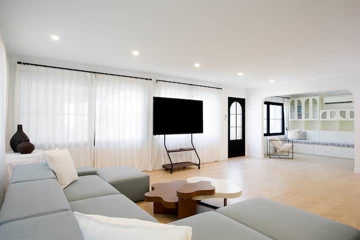 *Modern Lane Cove Oasis | Sleeps 10 | Parking - Sydney