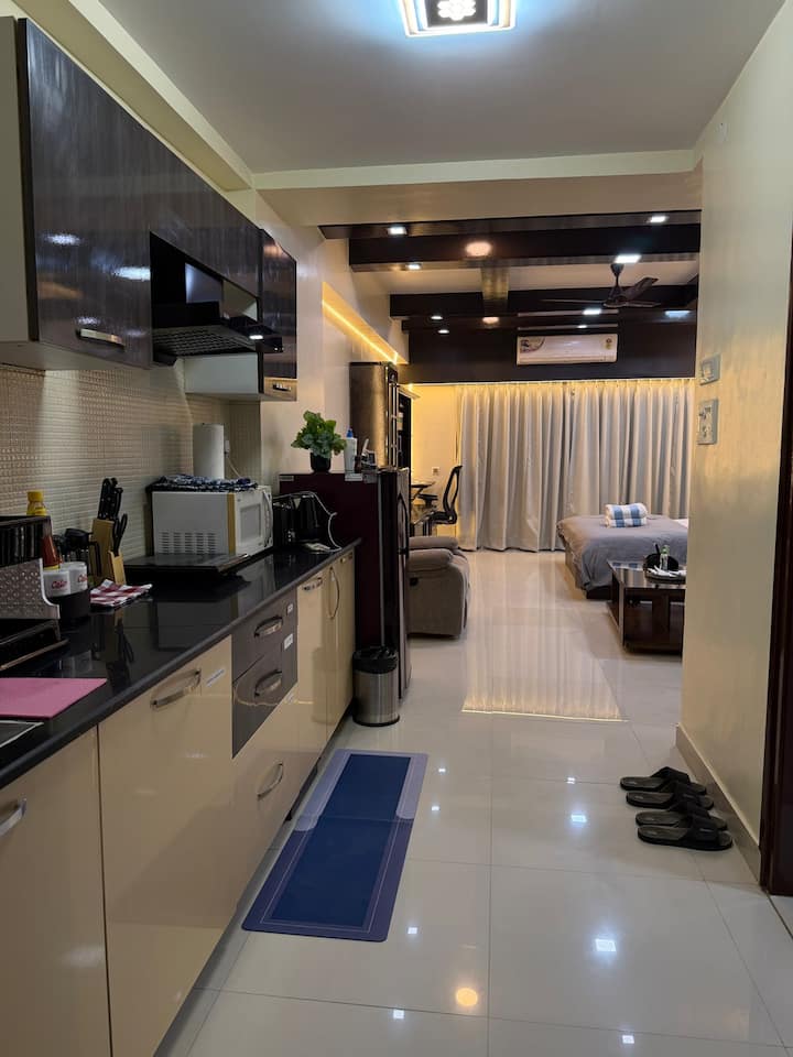 Kolkata Room, Purifier, Pool And Gym. Airport, Cc2 - Kolkata