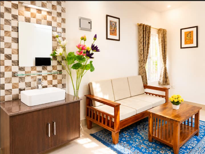 Spacious 2bhk Near Governor House | Bhubhaneshwar. - Bhubaneswar