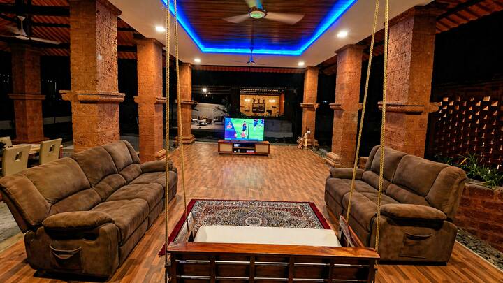 The Isanya Estate Is A 4 Bhk Luxury Resort Villa - Kolad