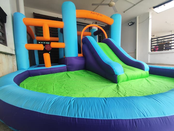 Familyhouse Klia | Bed's 15  Kids Pool 3 Parking - Sepang