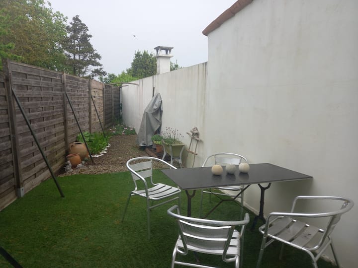 Maison Atypique De Vacances - Marennes
