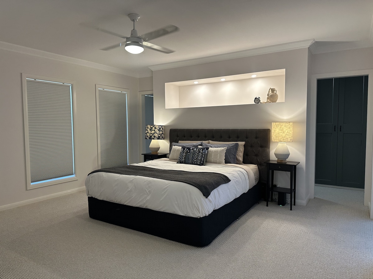 غرفة النوم 1