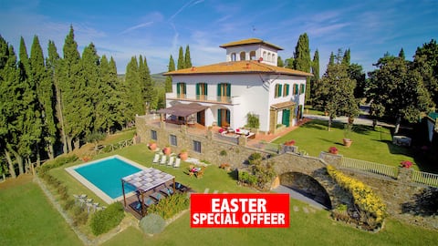 Villa Torre in Chianti 8 bedrooms, pool, WiFi A/C