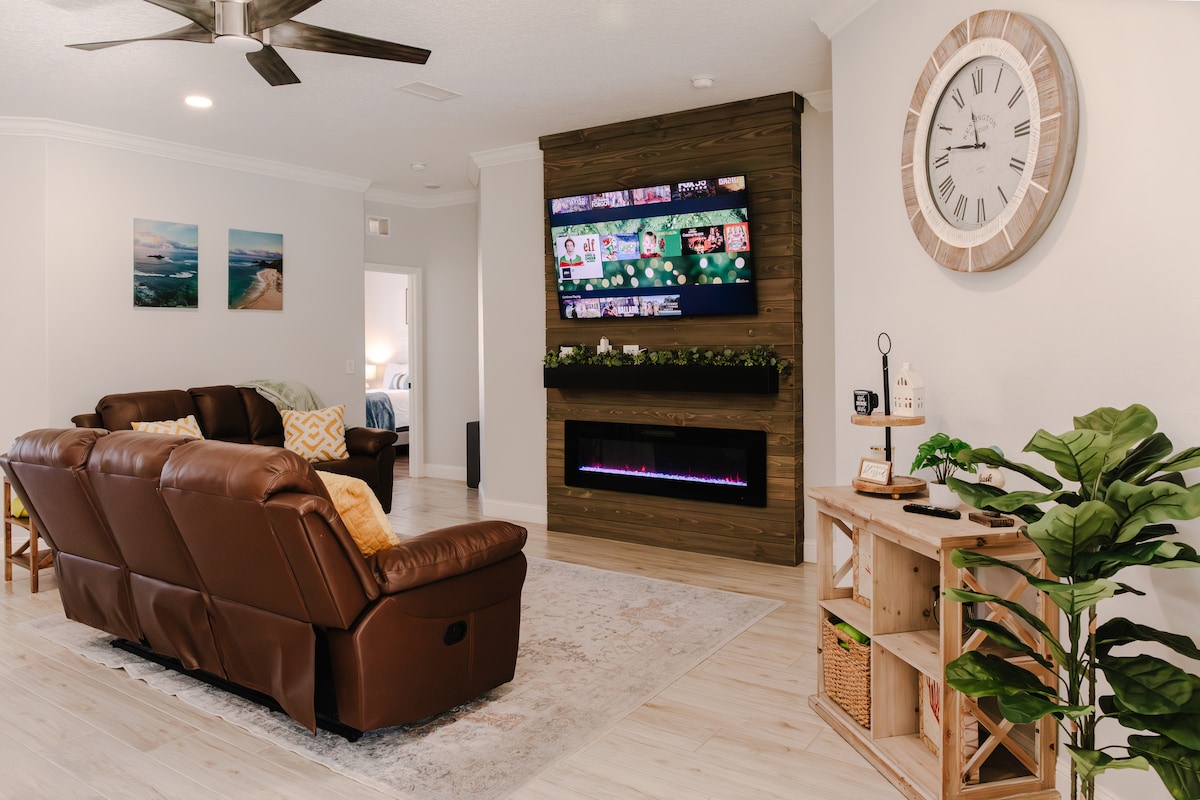 Top Airbnb: Palm Coast Getaway Retreat in Palm Coast