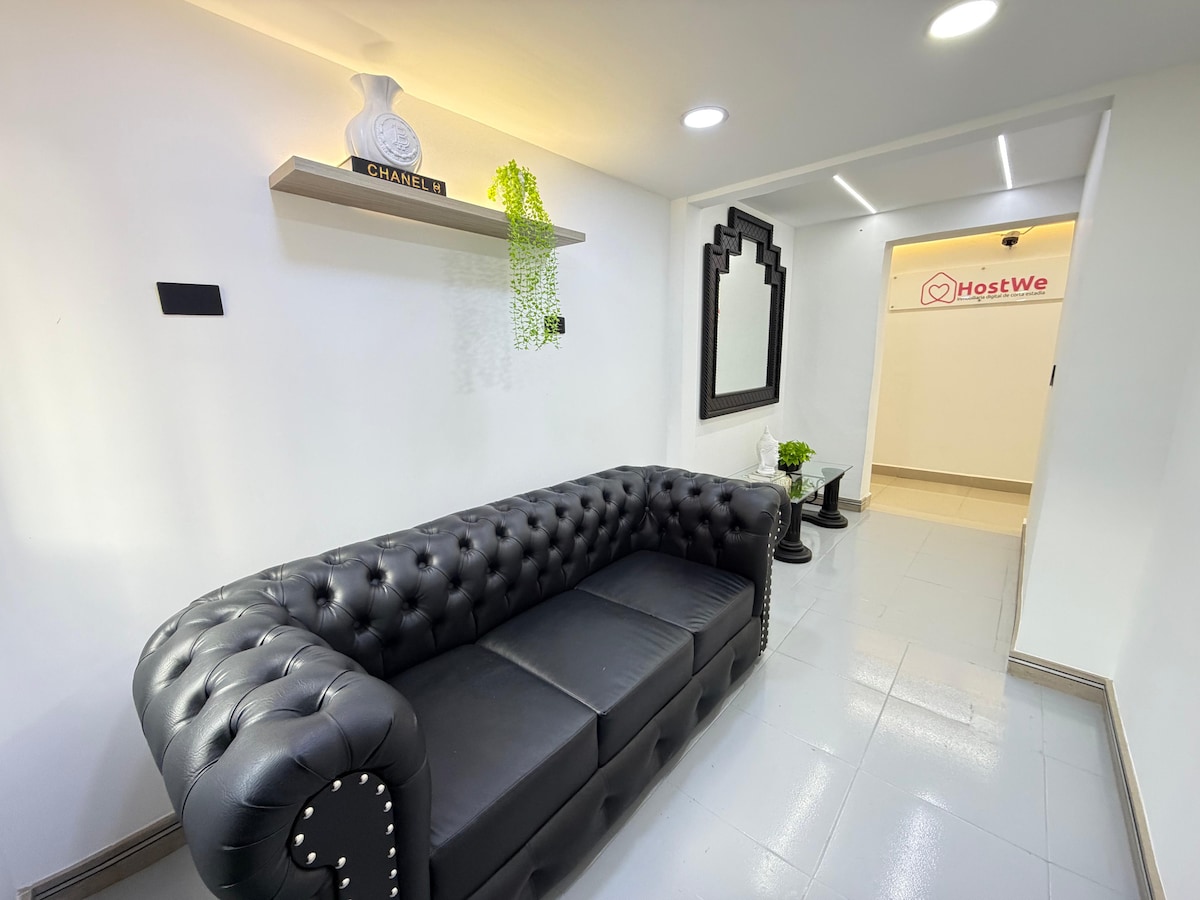 Suite Hotelera deluxe en milla de oro (103)
