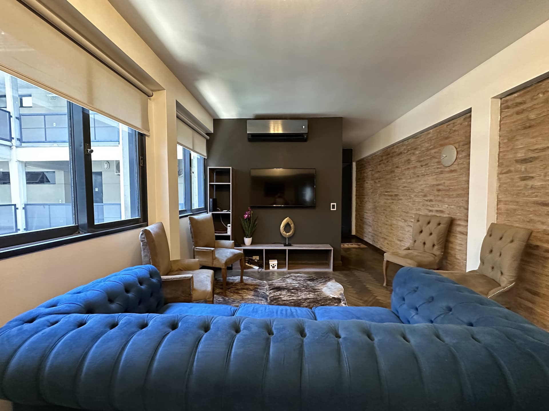 Puerto Madero with views and pool, spacious for 4