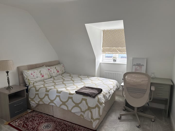 Bicester Cosy Home Stay - Bicester