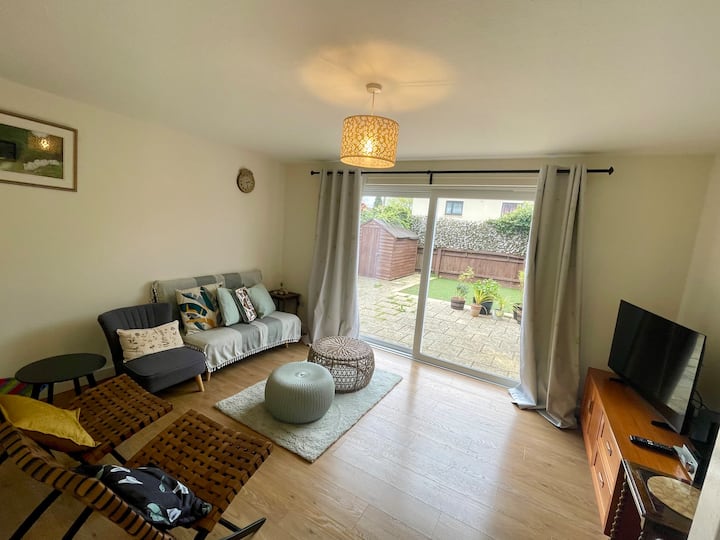 Calm House Near Green, Shops, Town & Racecourse - Cheltenham