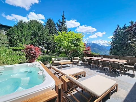 Exceptional Chalet with Mont-Blanc View