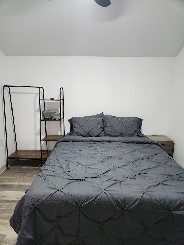 ห้องนอนที่ 2 พร้อมทีวี 