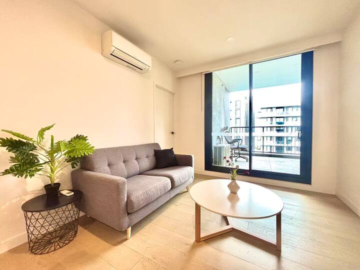 Stylish High-rise At M-city | Monash Uni & Cinema - Dandenong