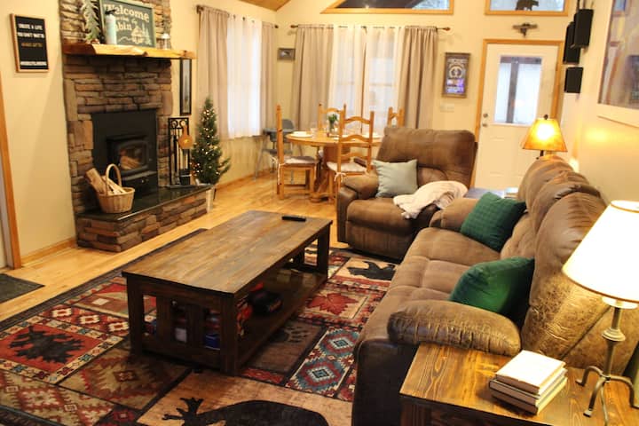 Screened In Porch, Cozy Cabin, Peaceful - Murphy, NC