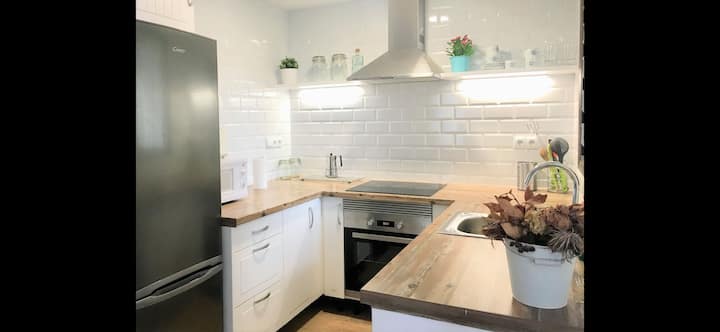 Casa Con Jardín En Dénia - Dénia
