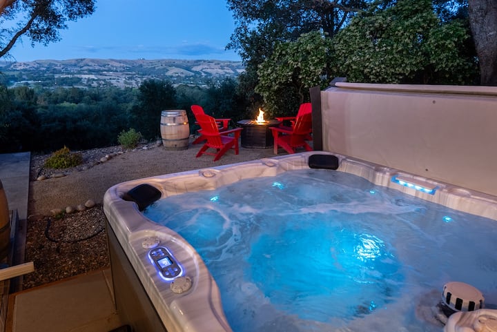 Valley View | Hot Tub, Game Room, Fire Pit, Ev - Templeton, CA