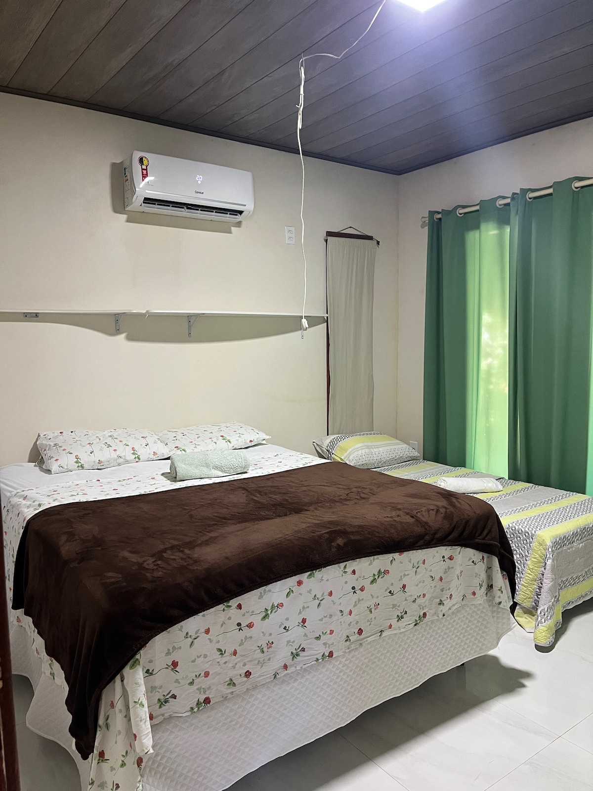 غرفة النوم 1