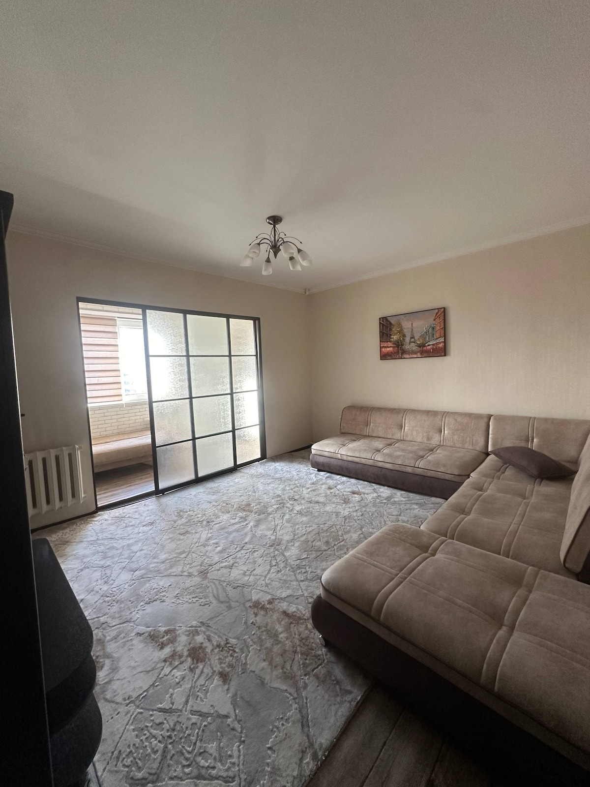 Beautiful view of Cheap And Cozy Apartments Near City Center With Parking