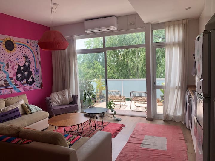 Two-bedroom apartment on the top floor in Tigre
